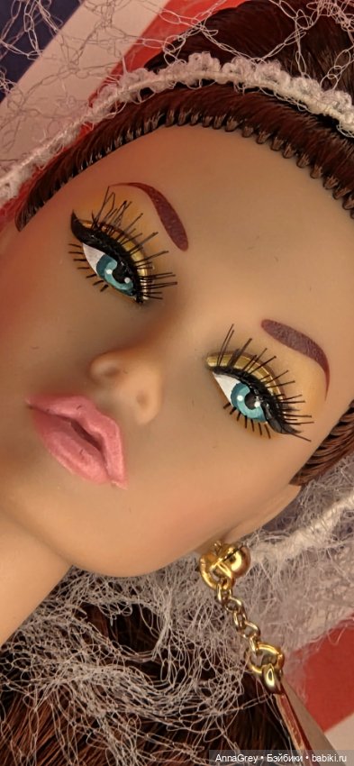 Poppy Parker Golden Holiday (фото 6)