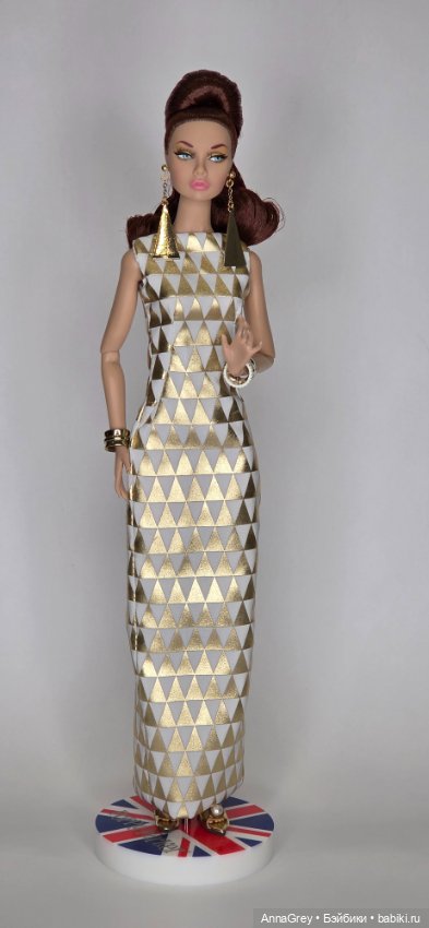 Poppy Parker Golden Holiday