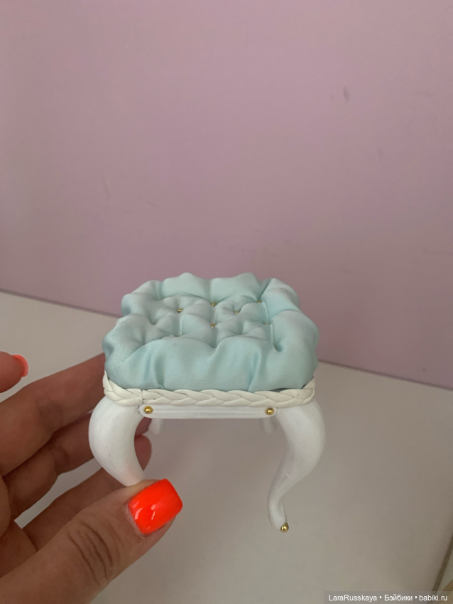 Пуфики для малышек — Кукольная мебель (фото 3)