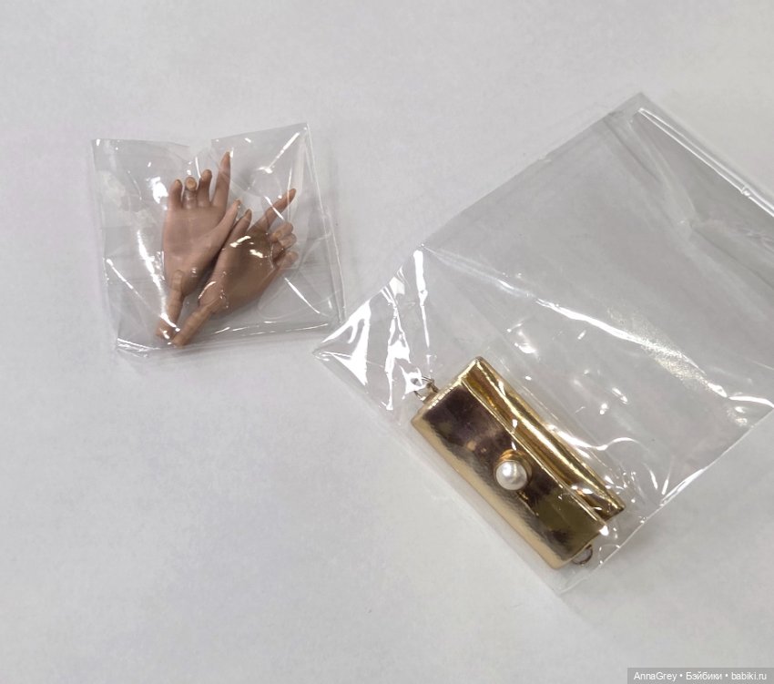 Poppy Parker Golden Holiday (фото 3)