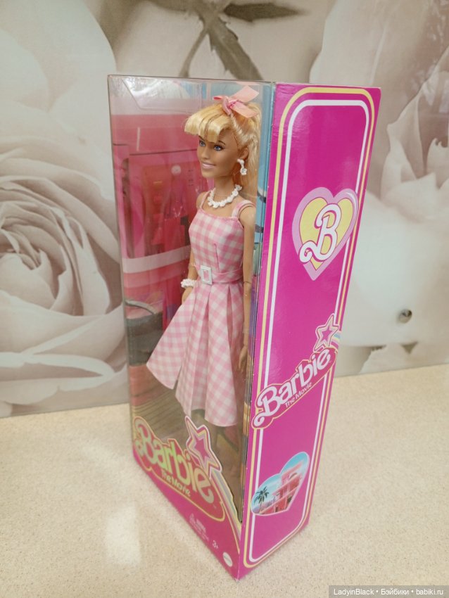 Коллекционная, игровая кукла Барби, портретная Марго Робби, по фильму Barbie The Movie (фото 7)