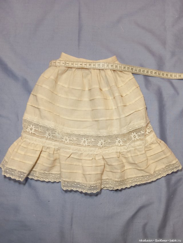 Комплект белья для антикварной куклы, комбинизон и нижняя юбка (фото 6)