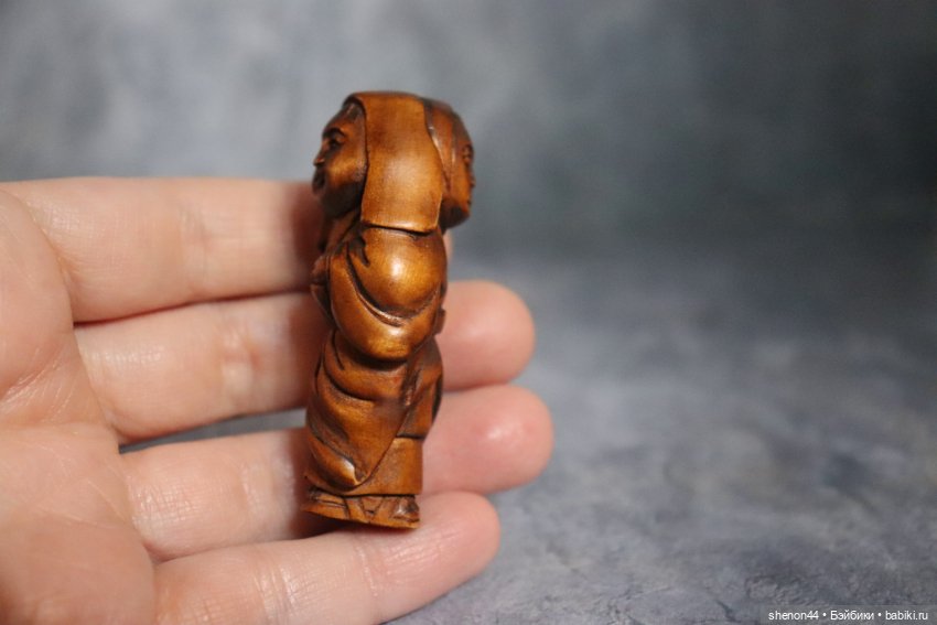 Нэцкэ "Двуликий" — Статуэтки