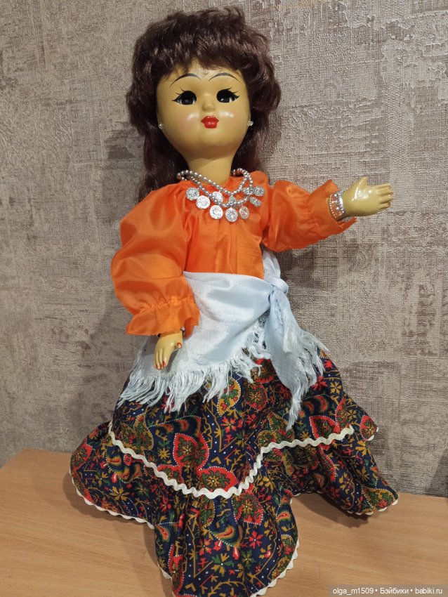 Ивановская древесно-опилочная (папье-маше) цыганочка