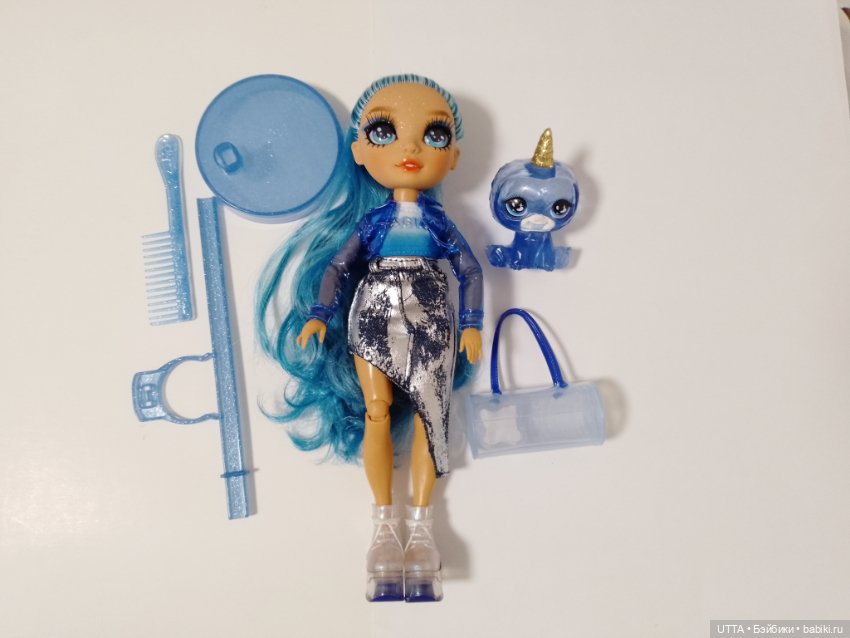 Rainbow High Скайлер Брэдшоу