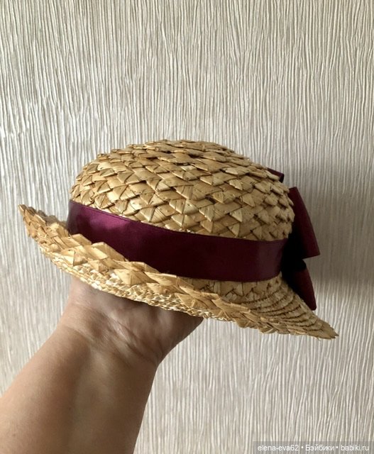 Большая соломенная шляпка для крупных красавиц (фото 4)