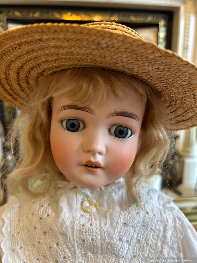 Потрясающая загадочная немецкая девочка (фото 4)