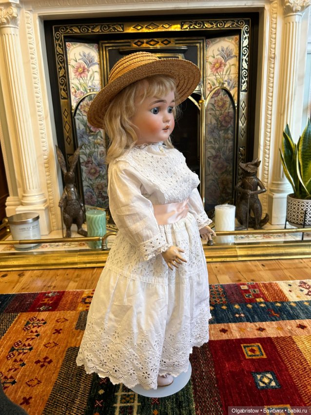 Потрясающая загадочная немецкая девочка (фото 9)