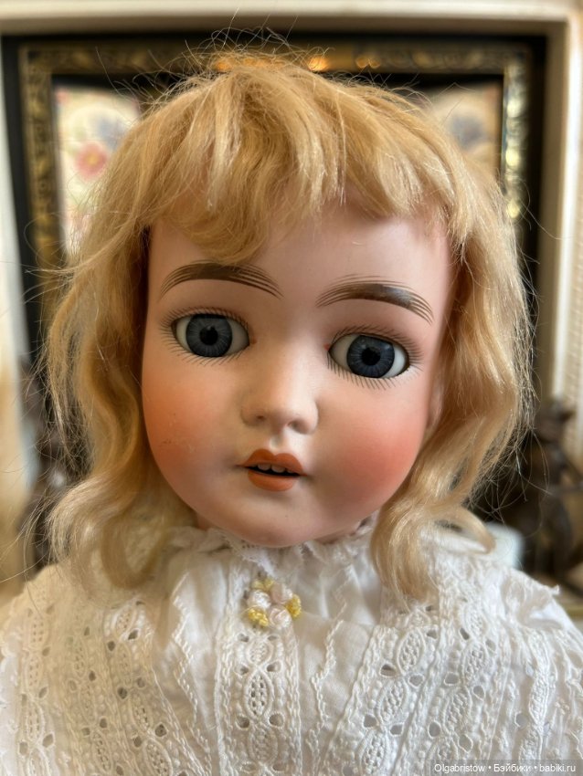 Потрясающая загадочная немецкая девочка (фото 3)