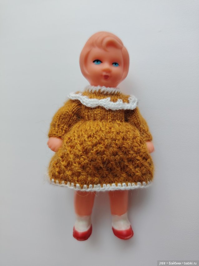 Куколка ГДР в комплекте ручной работы (фото 2)