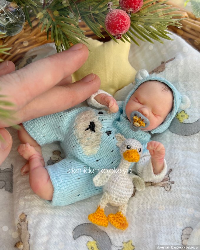 Миниатюрная кукла младенец Маяр мини реборн (фото 4)