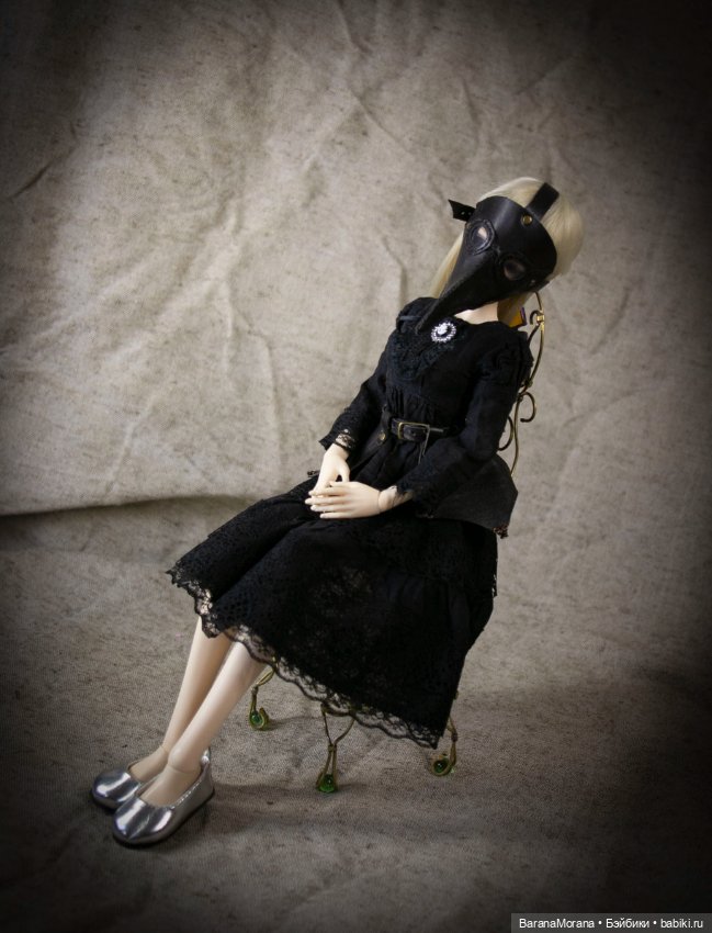 Миниатюра маска чумного доктора для куклы 1/4 (неигровая) (фото 2)