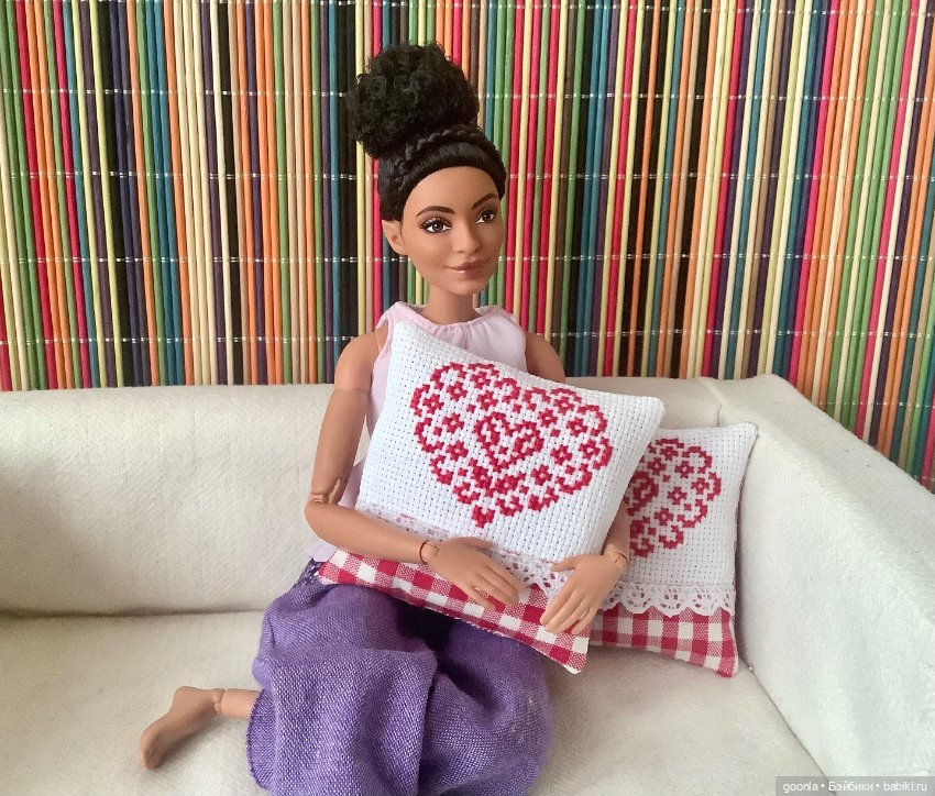 Интерьерные подушки к дню влюбленных (фото 2)