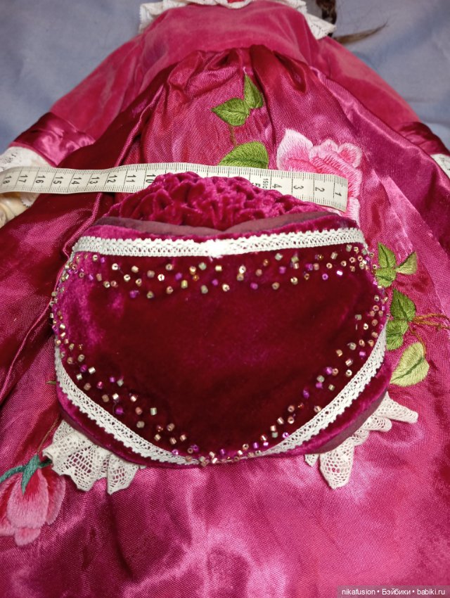 Платье шёлк и шляпка из бархата на антикварную, винтажную куклу или реплику (фото 8)