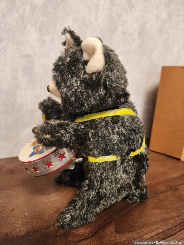 Старинный заводной мишка в идеальном состоянии. Япония. Работает (фото 5)