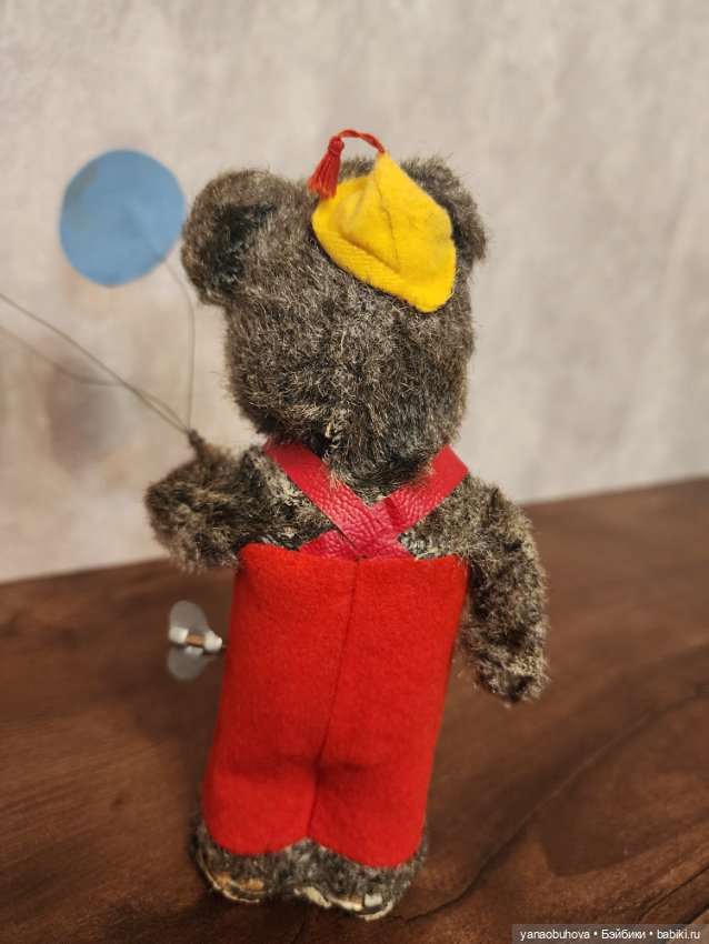 Заводной мишка с шарами Япония (фото 3)