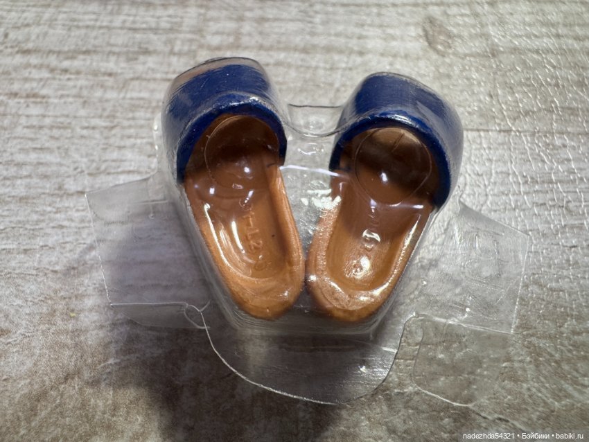 Дополнительный аутфит Кена Аллана (фото 9)