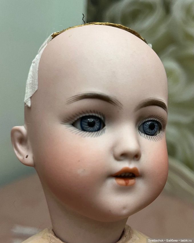 Simon Halbig 1249 , Santa