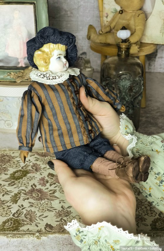 Кукла из дерева с антикварной фарфоровой головкой Лёвушка (фото 2)