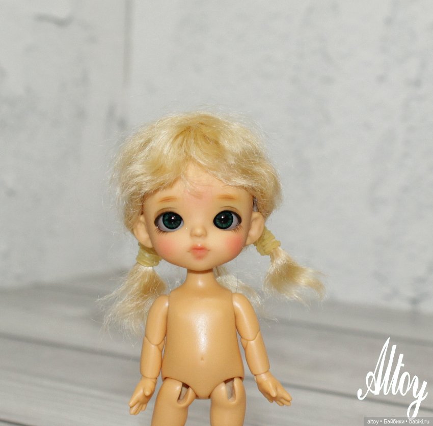 Продам парички для Lati White (фото 3)