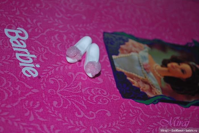 BARBIE -"GREAT ERAS COLLECTION"1850's SOUTHERN BELLE (фото 2)