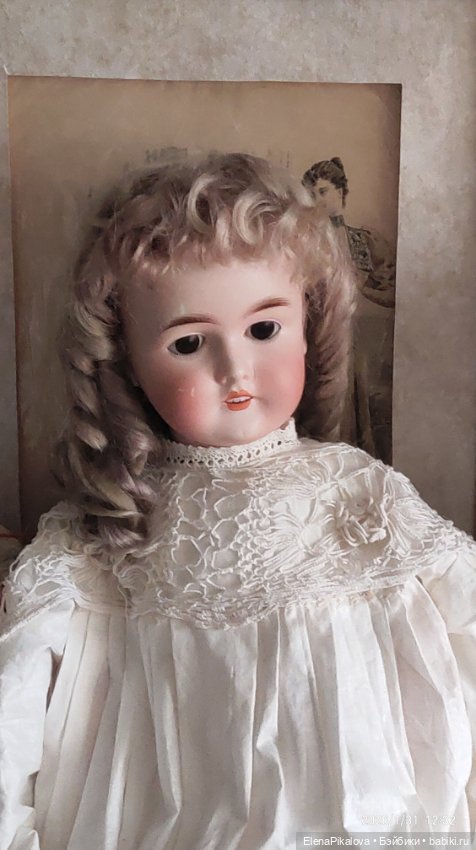 Парик для антикварной куклы