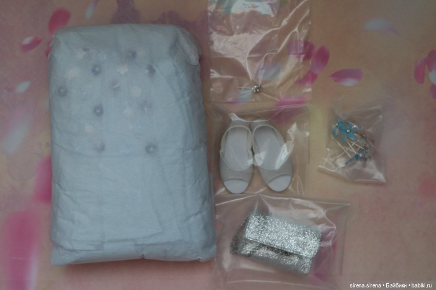 Полный аутфит с аксессуарами от Вероники Руби Ред, Ruby Red, 2