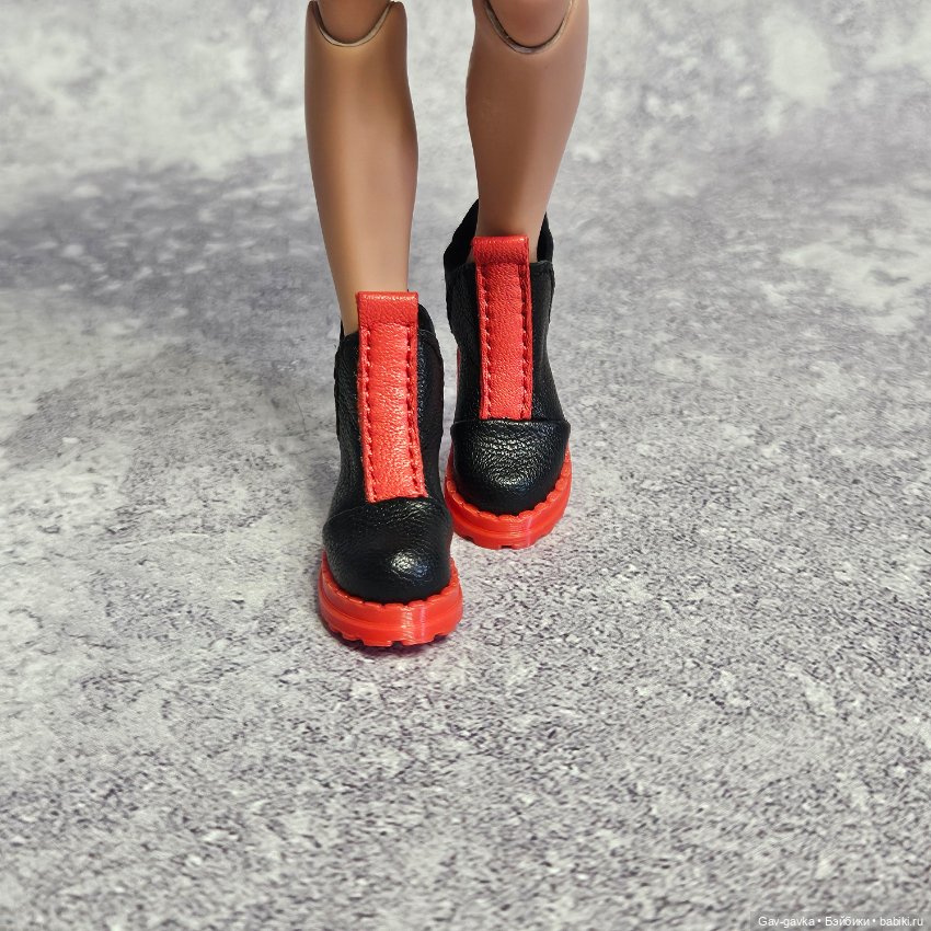 Ботиночки для Птички Лоры