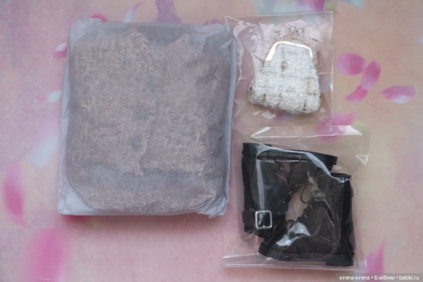 Полный аутфит Келли Руби Ред, Check Chic Kelly Ruby Red