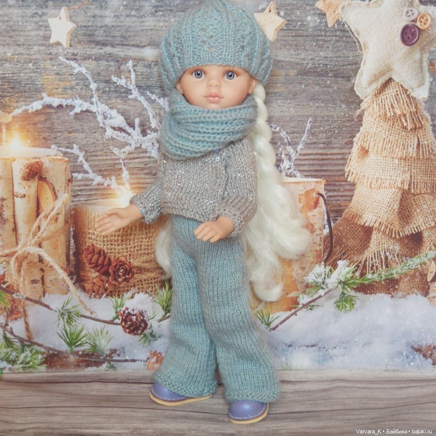 Комплект серо-синий вязаный для куклы Paola Reina 32 см