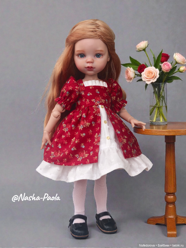 Платье для кукол Paola Reina