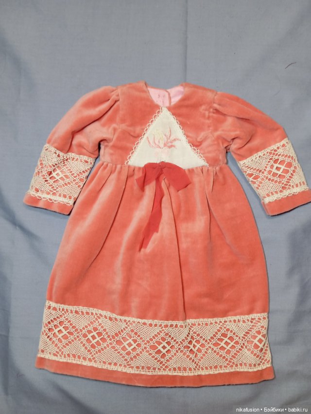 Платье бархат нежное на антикварную куклу (фото 2)
