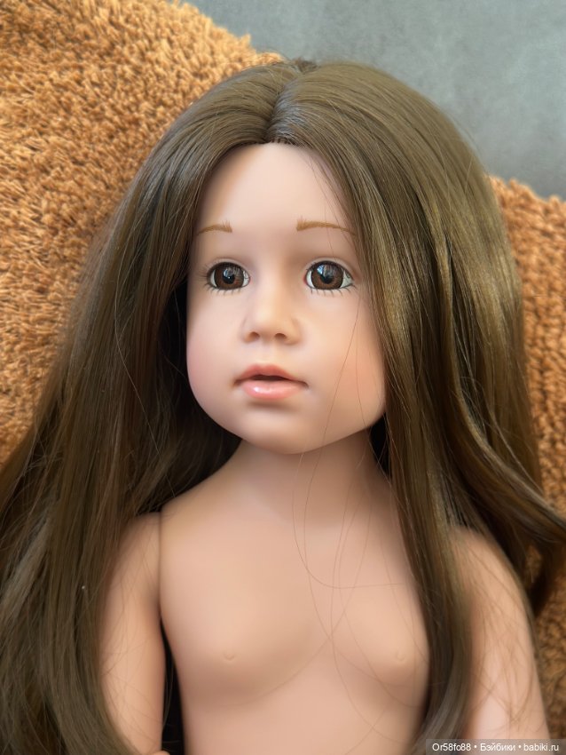 Шарлотта Готц (Charlotte Gotz) выпуск 2016 года