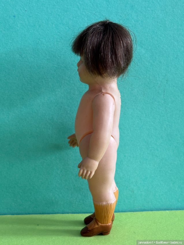 Очаровательная целлулоидная куколка Minerva, высота 11 см (фото 3)