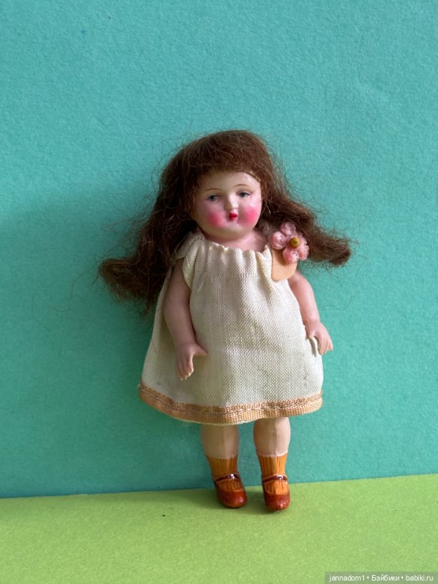 Целлулоидная куколка Minerva с розовыми щечками, высота 9 см (фото 5)