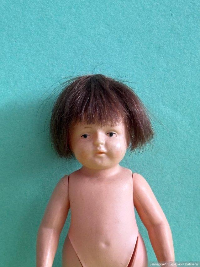 Очаровательная целлулоидная куколка Minerva, высота 11 см (фото 2)