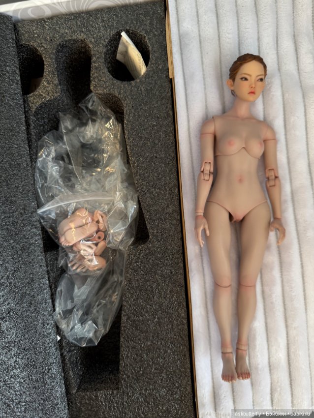 City Girl на теле Worldbox (фото 2)