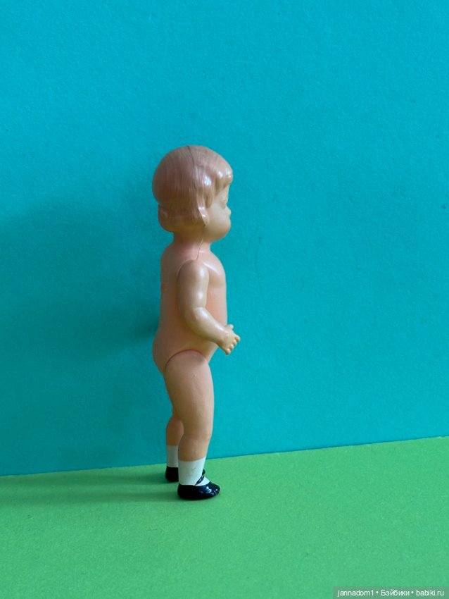 Целлулоидная куколка Minerva, высота 11,5 см (фото 4)