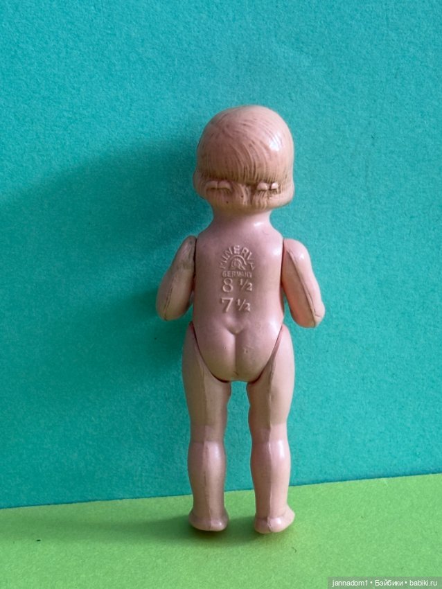 Целлулоидная куколка Minerva голышка, высота 8 см (фото 3)