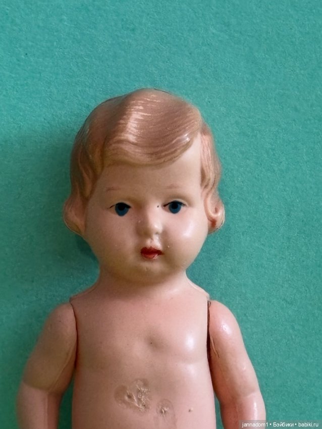 Целлулоидная куколка Minerva с рельефными волосами, голышка, высота 11 см (фото 2)