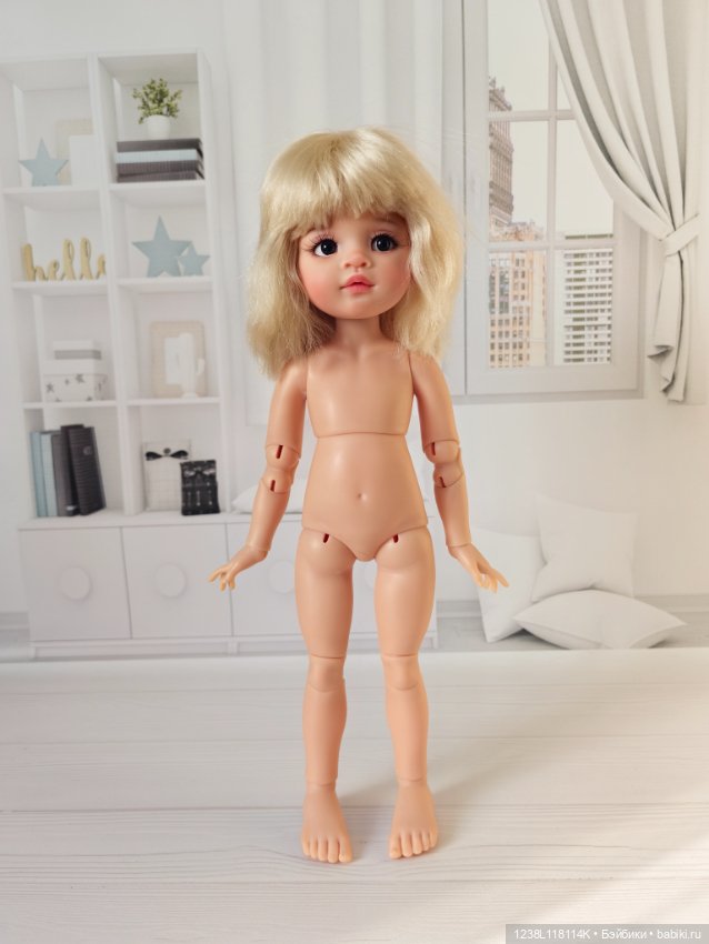 Паола Рейна на шарнирном теле