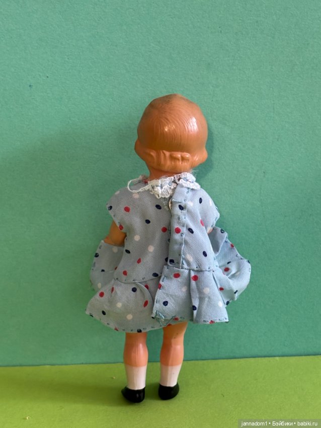 Целлулоидная куколка Minerva в голубом платье, высота 11,5 см (фото 5)