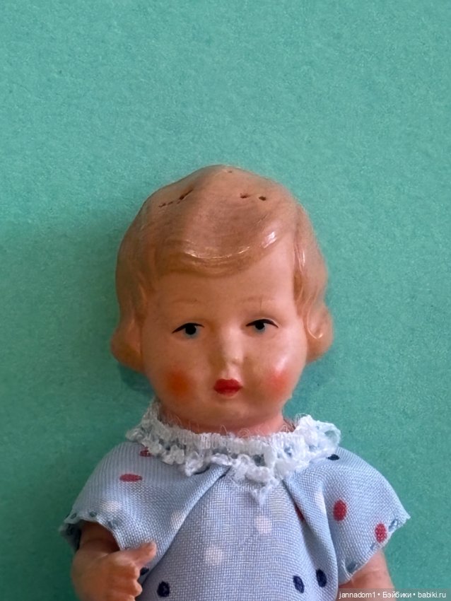 Целлулоидная куколка Minerva в голубом платье, высота 11,5 см (фото 2)