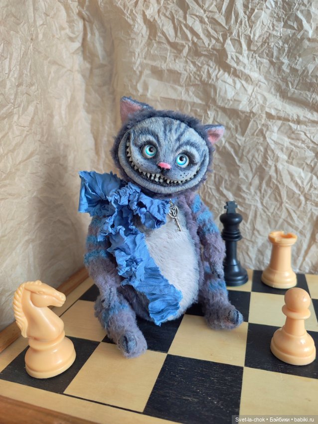 Чеширский голубоглазый кот