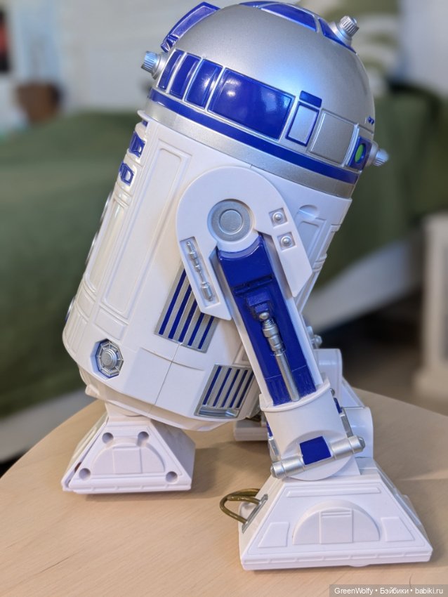 Дроид из Звездных войн R2D2 (фото 4)
