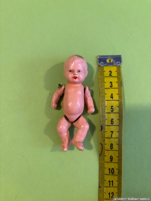Фарфоровый пупсик Ari, молд 511, высота 7,5 см