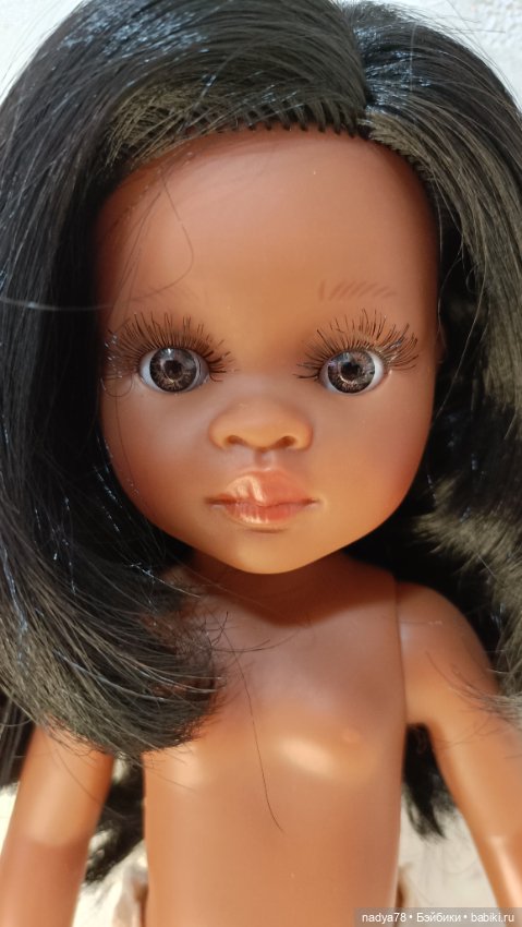 Нора Paola Reina старушка