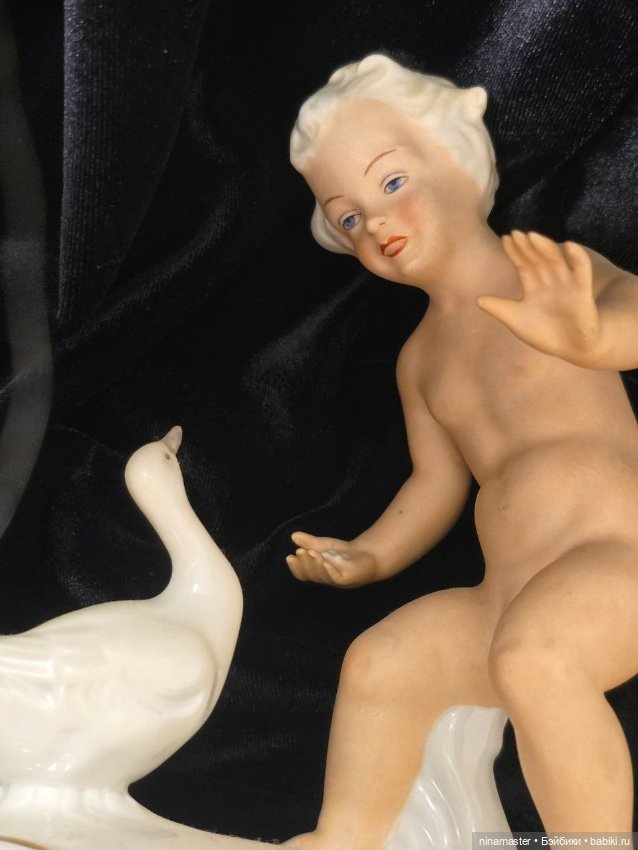 Путти с гусем", фарфор, роспись, Schaubach-Kunst, Wallendorf, Германия, 1926-1953 гг (фото 5)