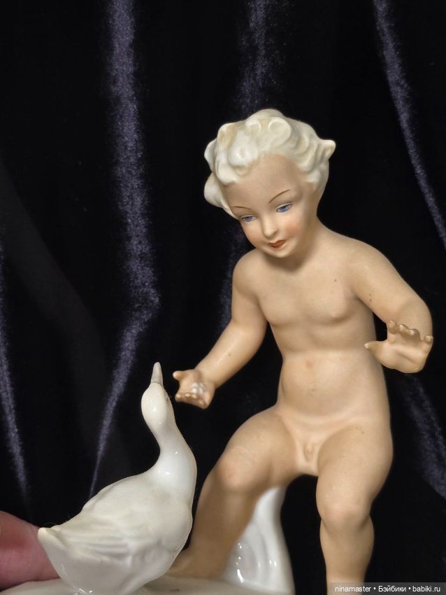 Путти с гусем", фарфор, роспись, Schaubach-Kunst, Wallendorf, Германия, 1926-1953 гг (фото 10)
