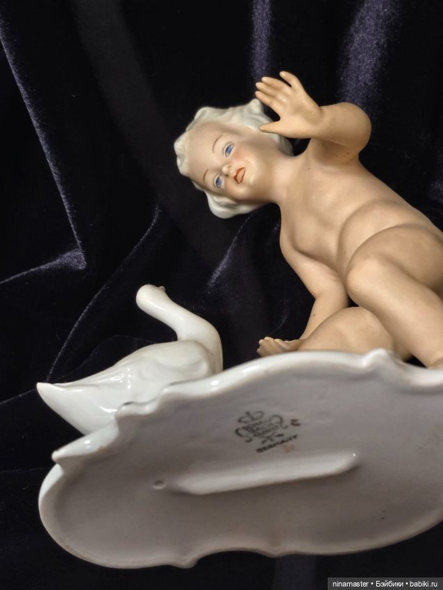 Путти с гусем", фарфор, роспись, Schaubach-Kunst, Wallendorf, Германия, 1926-1953 гг (фото 6)